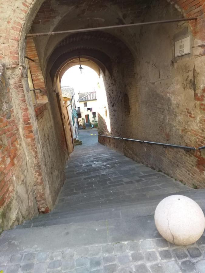 Appartamento “Il Borgo” Peccioli Exterior foto